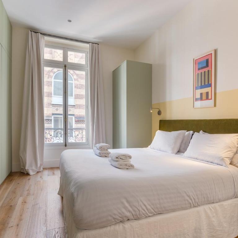Luxury Paris Escape with AC in the Heart of the 7th - Appartement - 3