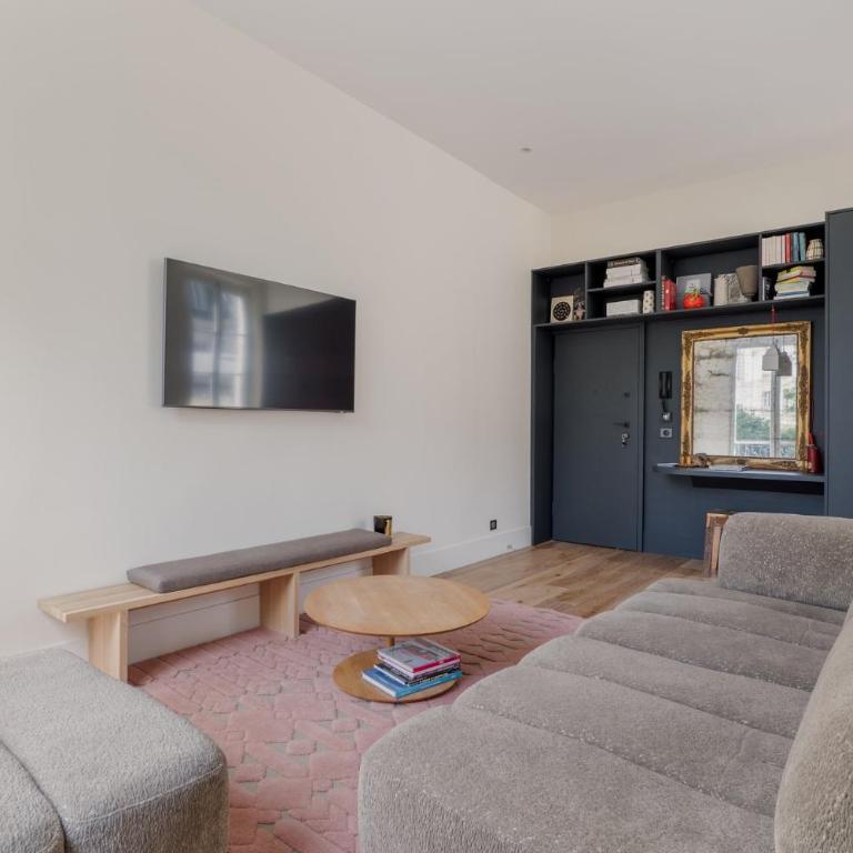 Luxury Paris Escape with AC in the Heart of the 7th - Appartement - 8