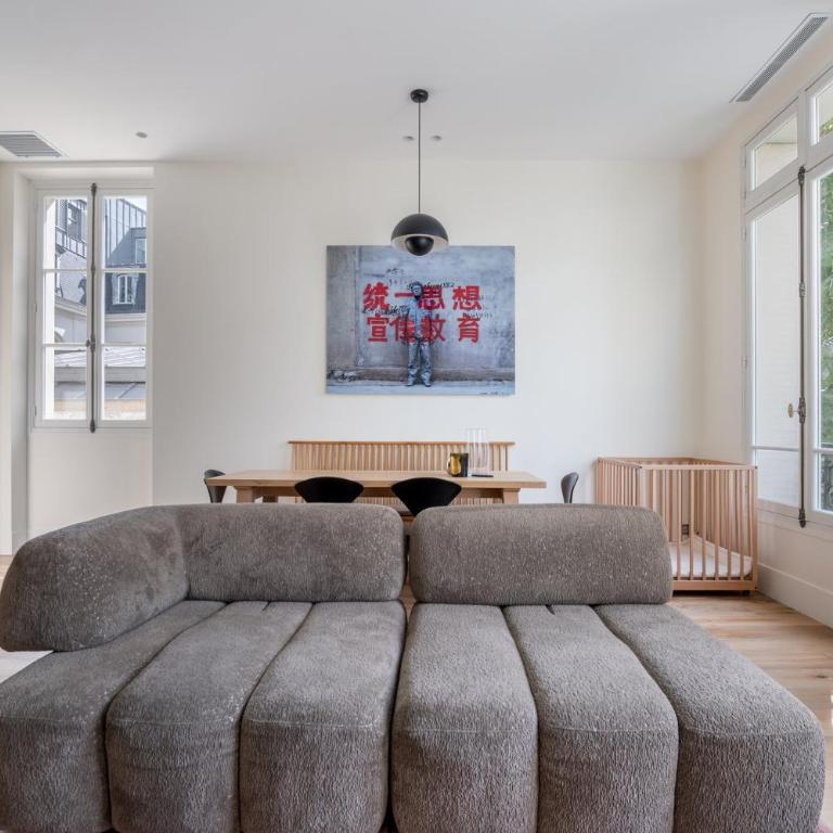 Luxury Paris Escape with AC in the Heart of the 7th - Appartement - 11