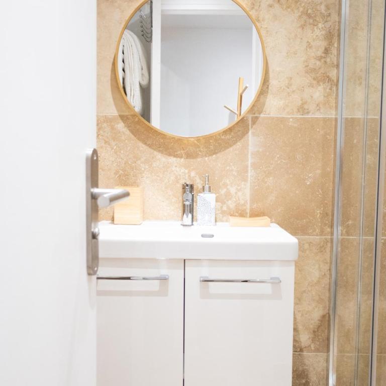 Le Studio Vernet, Intra-muros Avignon et Climatisation - Appartamento con 1 Camera da Letto - 12