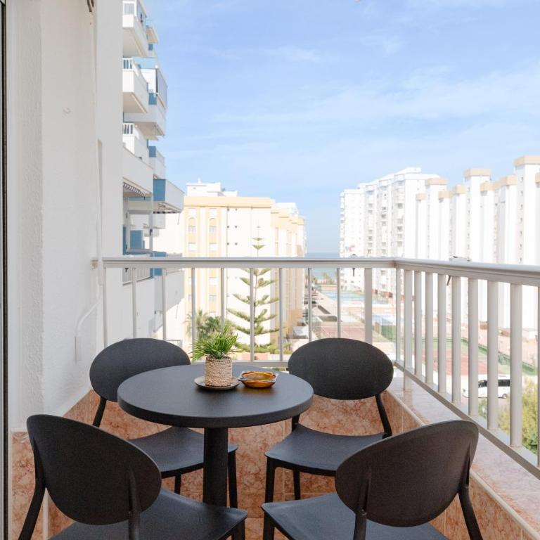 Apartamento con Parking y Piscina junto al Mar - Apartamento de 1 dormitorio - 44