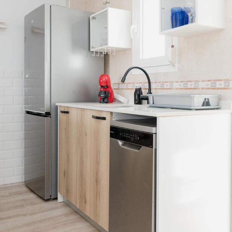Apartamento con Parking y Piscina junto al Mar - Apartamento de 1 dormitorio - 67