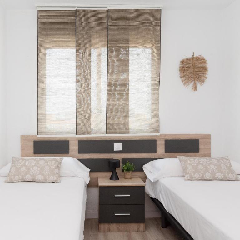 Apartamento con Parking y Piscina junto al Mar - Apartamento de 1 dormitorio - 68