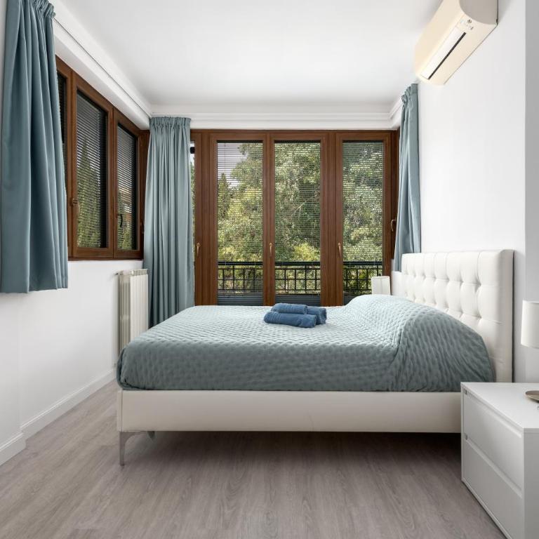 La Casa del Tomo - Metro A - Parcheggio Privato - 6 ospiti - Appartamento con 2 Camere da Letto - 37