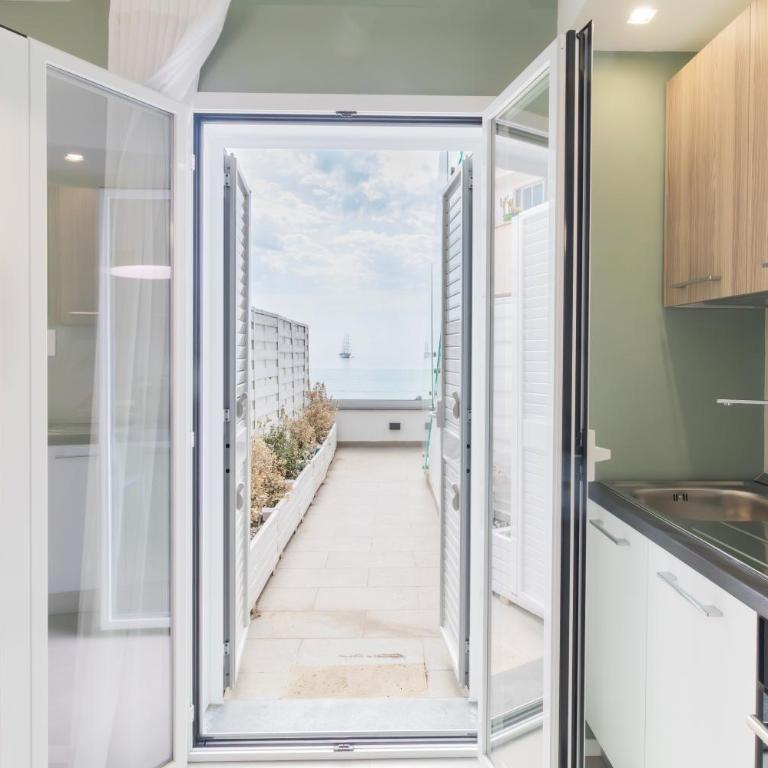 Naxos 1 - One-Bedroom Apartment - 4