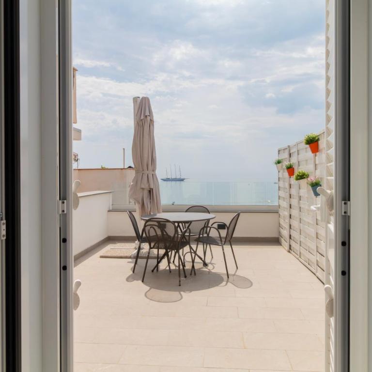 Naxos 1 - One-Bedroom Apartment - 10