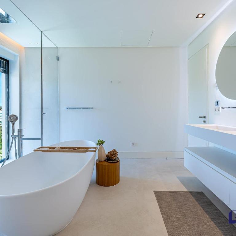 Villa Rabella - 5BR Luxury Seaviews Amenities - Villa - 40