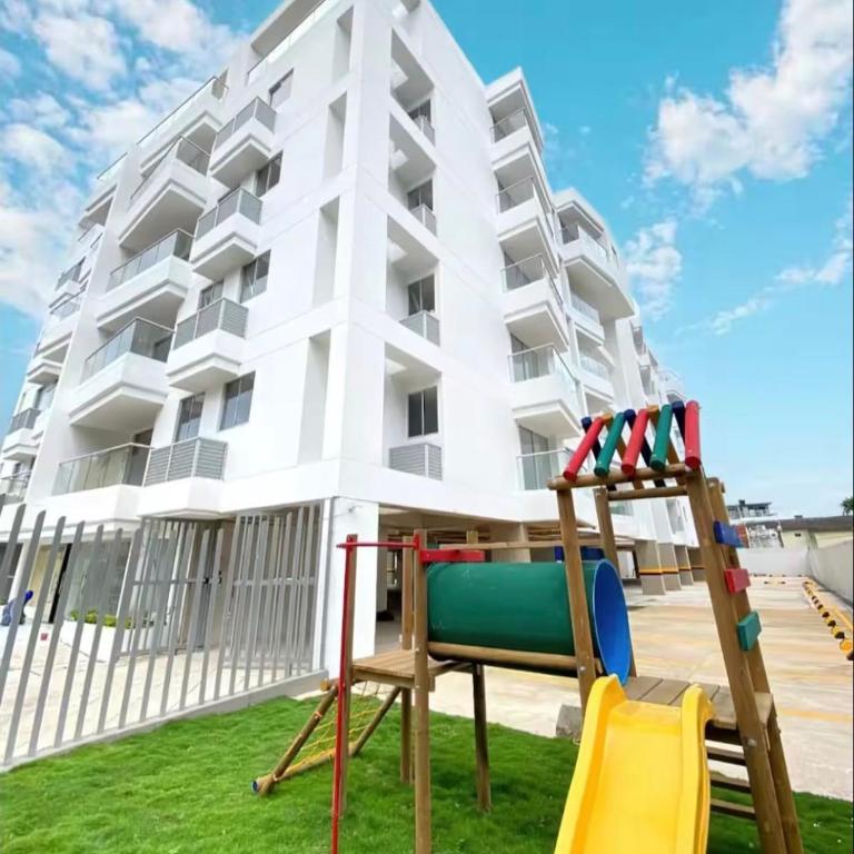 Moderno y práctico, cerca del mar y el aeropuerto - Two-Bedroom Apartment - 22
