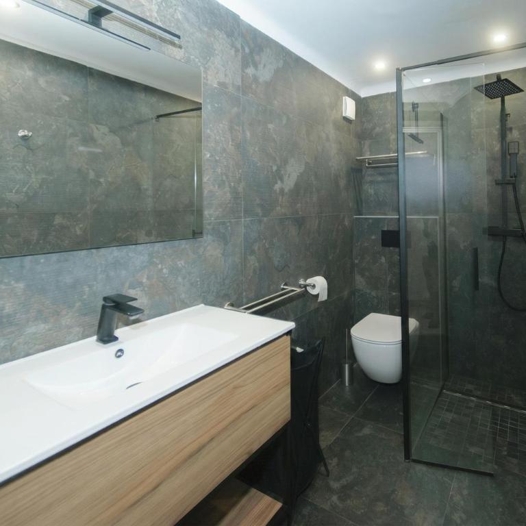 WELCS APARTAMENTO 380 EMP con terraza y parking - Apartment mit Terrasse - 9