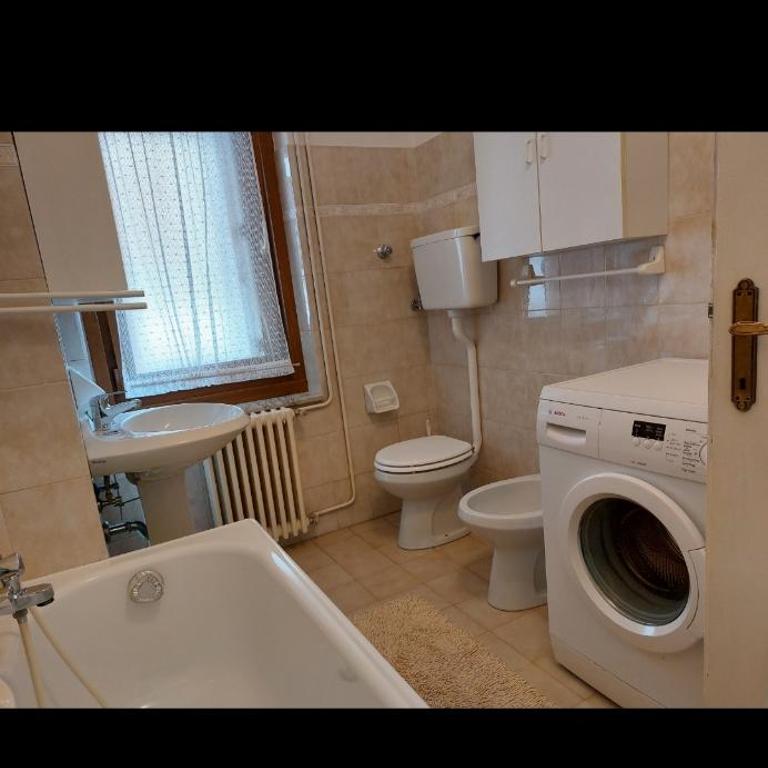 CasaColdai - Appartamento con 4 Camere da Letto e Vista Lago - 8