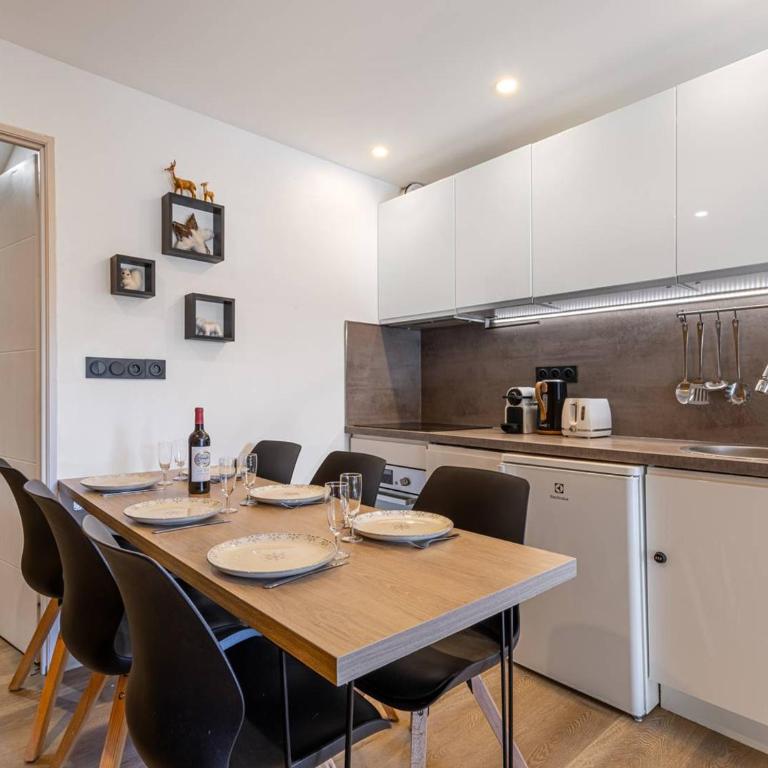 Appartement 3 pièces avec balcon, wifi et animaux acceptés à Méribel - FR-1-355-201 - Apartamento (6 adultos) - 6