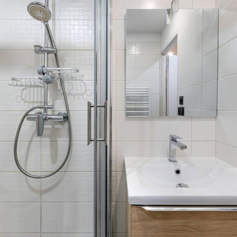 Appartement 3 pièces avec balcon, wifi et animaux acceptés à Méribel - FR-1-355-201 - Apartamento (6 adultos) - 13
