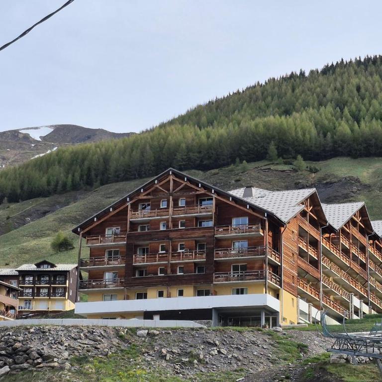 Résidence LES CIMES D ALLOS - Two-Bedroom Apartment - 2