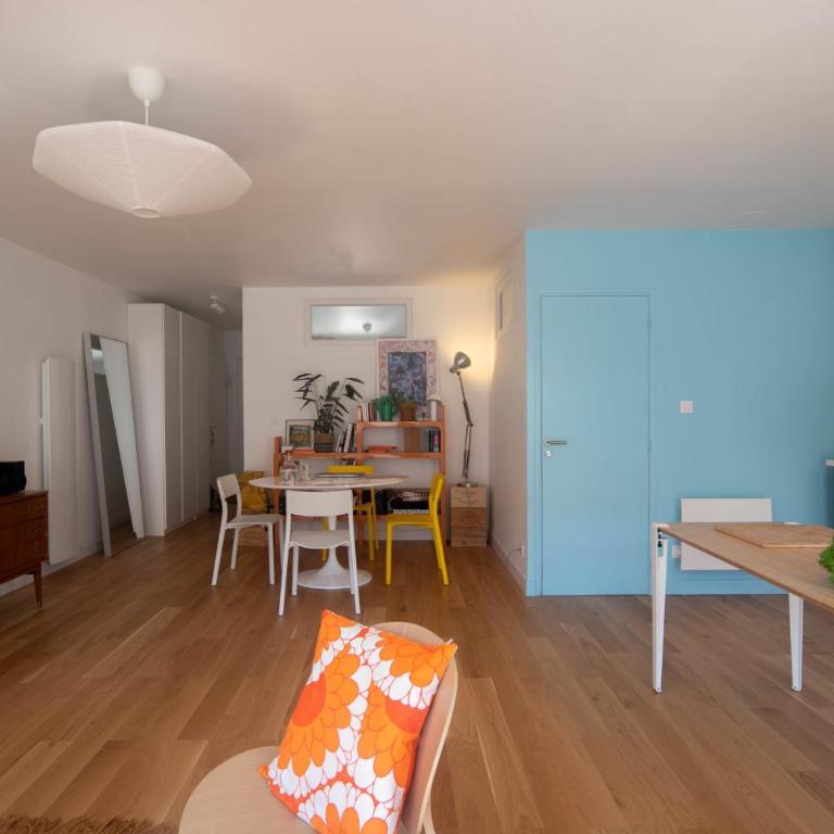 Charming and spacious 68 m apartment - Apartment - 4