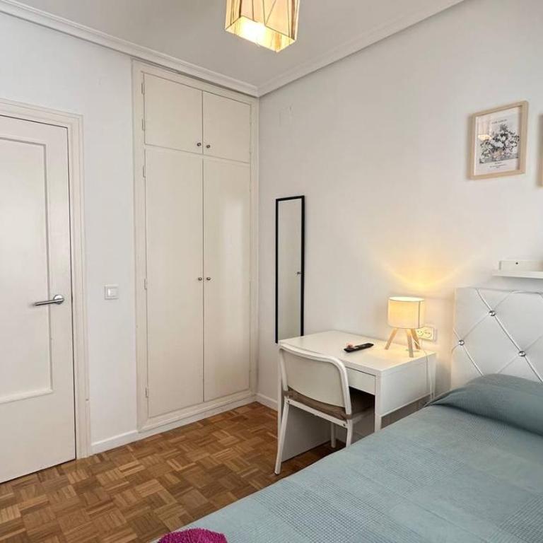 Habitaciones en Ferrocarril - Chambre Simple avec Salle de Bains Commune - 5