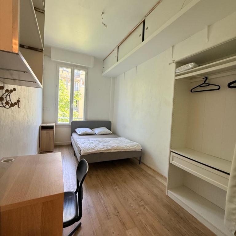 Lovely 3 rooms Nice riquier next to Port with AC! - Appartement 2 Chambres - 10