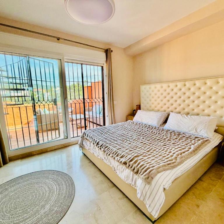 Royal Cabopino Townhome Golf and Sea - Three-Bedroom Apartment - 13