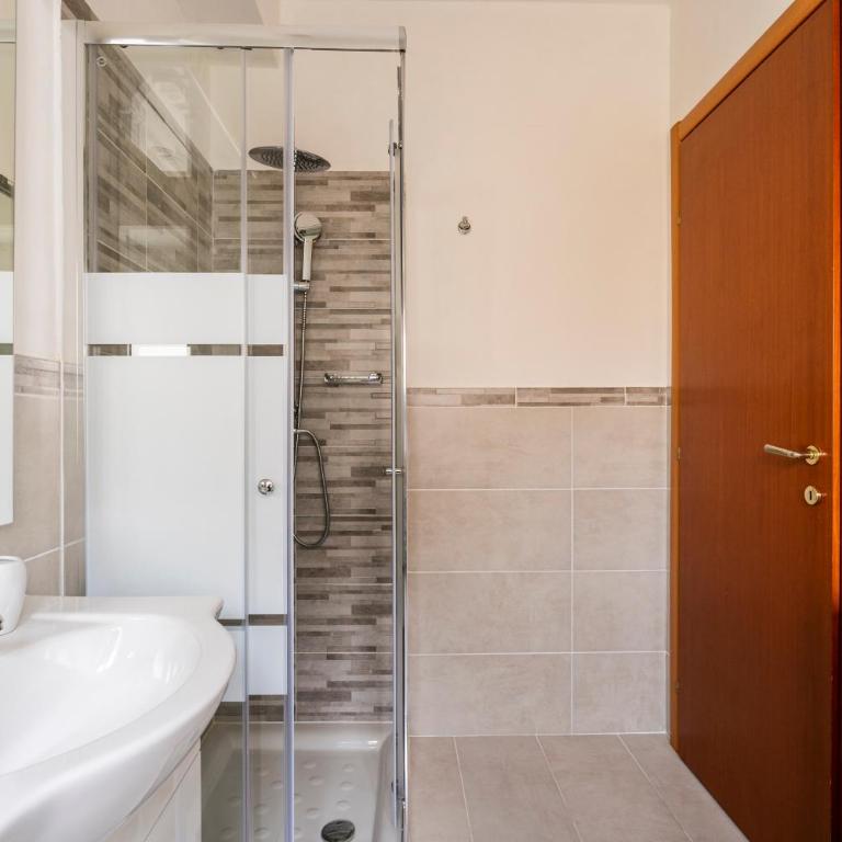 G&C's Apartment - Doppelzimmer mit eigenem Bad - 8