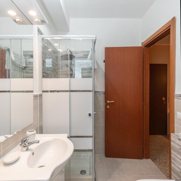 G&C's Apartment - Doppelzimmer mit eigenem Bad - 9