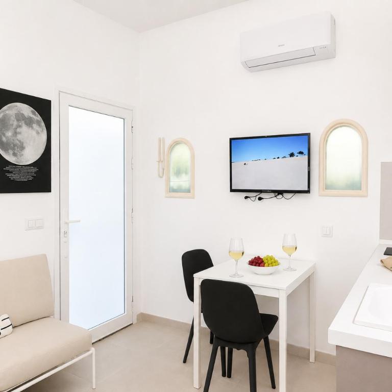 Casa Valen - One-Bedroom Apartment - 8
