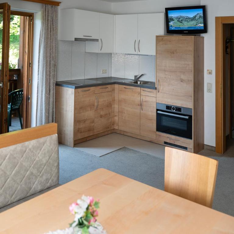 Apartmenthaus Kuchelberg - Appartement avec Balcon - 8