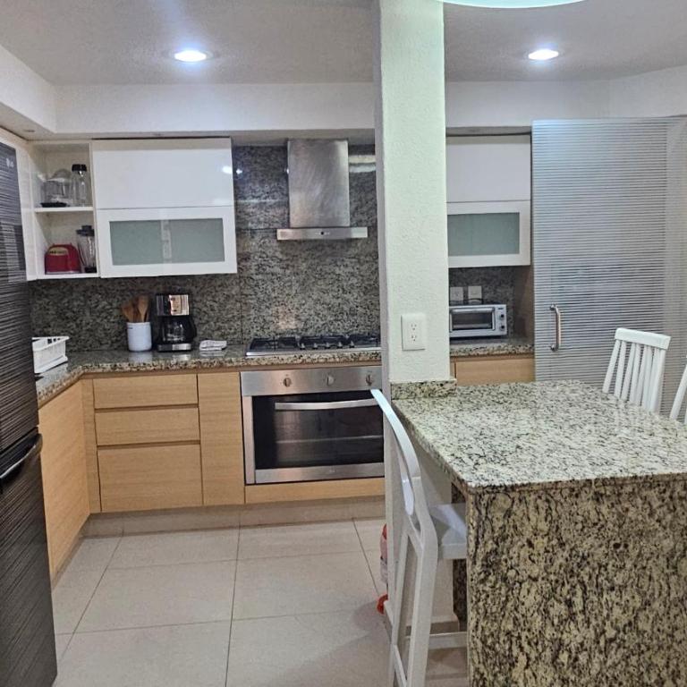 Ubicación, Comodidad, seguridad (Zona hotelera) - Apartamento - Planta baja - 24