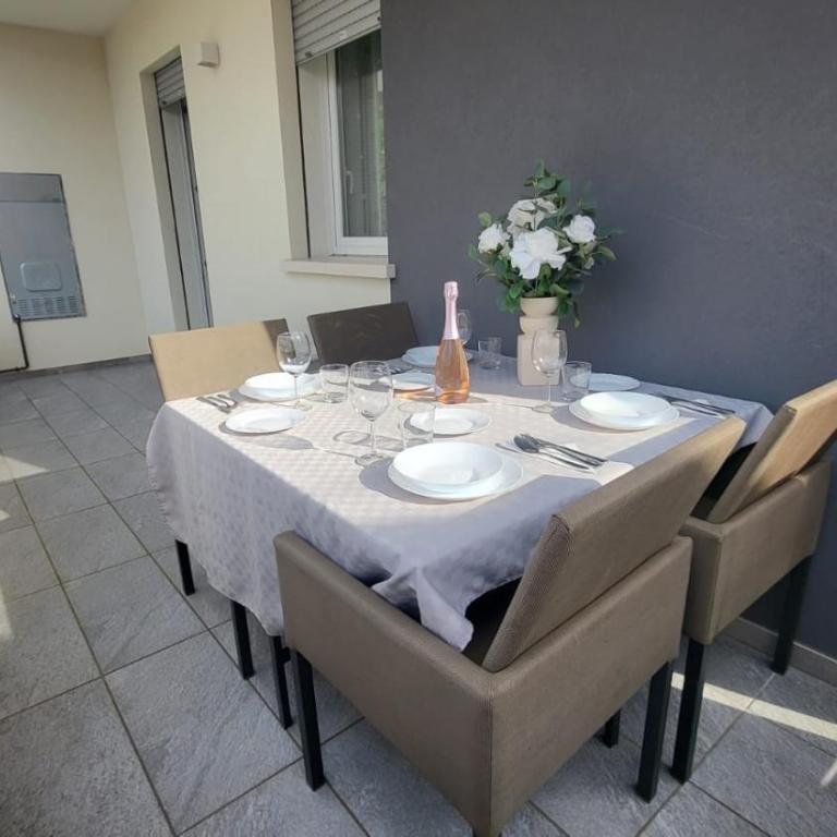 Appartamento Business Duplex 95mq - Doppia Terrazza XXL - 2 bagni - Check-in Codice - Appartamento su 2 Livelli - 61