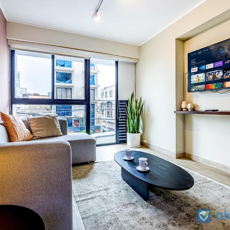 El Sol Apartments by Aloja Host - Two-Bedroom Apartment - 1