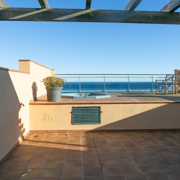 2 bedroom apartment in Sa Punta Begur- Sea views terrace pool and access to the beach Ref:H29 - Apartamento - 5