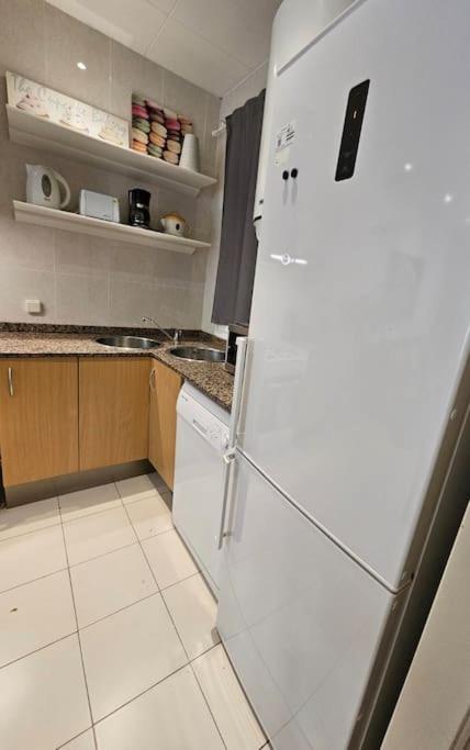2 bedrooms, 2 bathrooms, 2 balconys - Two-Bedroom Apartment - 22