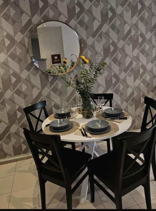 2 bedrooms, 2 bathrooms, 2 balconys - Two-Bedroom Apartment - 29