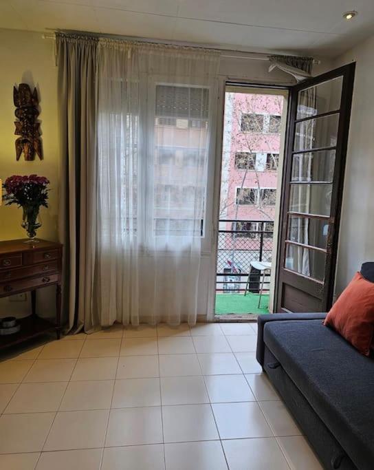 2 bedrooms, 2 bathrooms, 2 balconys - Two-Bedroom Apartment - 68