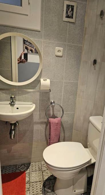 2 bedrooms, 2 bathrooms, 2 balconys - Two-Bedroom Apartment - 71