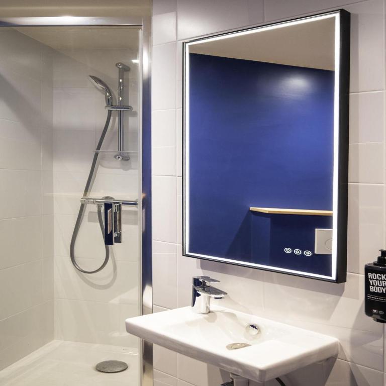 ibis Styles Paris Opera Lafayette - Chambre Simple Standard avec Lit Double - 5
