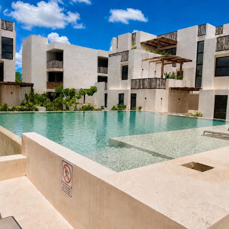 2-Story Penthouse with Private Jacuzzi 5 Min Beach - Penthouse Apartment - 58
