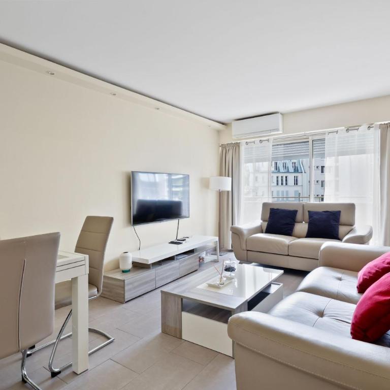 Appartement climatise Balcon Vue Tour Eiffel - Appartement - 1