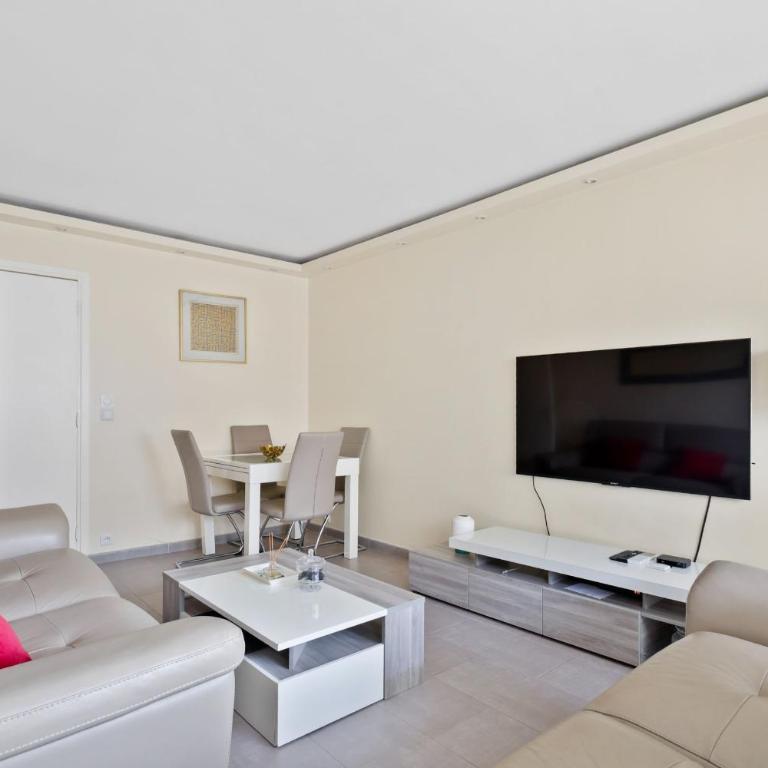 Appartement climatise Balcon Vue Tour Eiffel - Appartement - 2