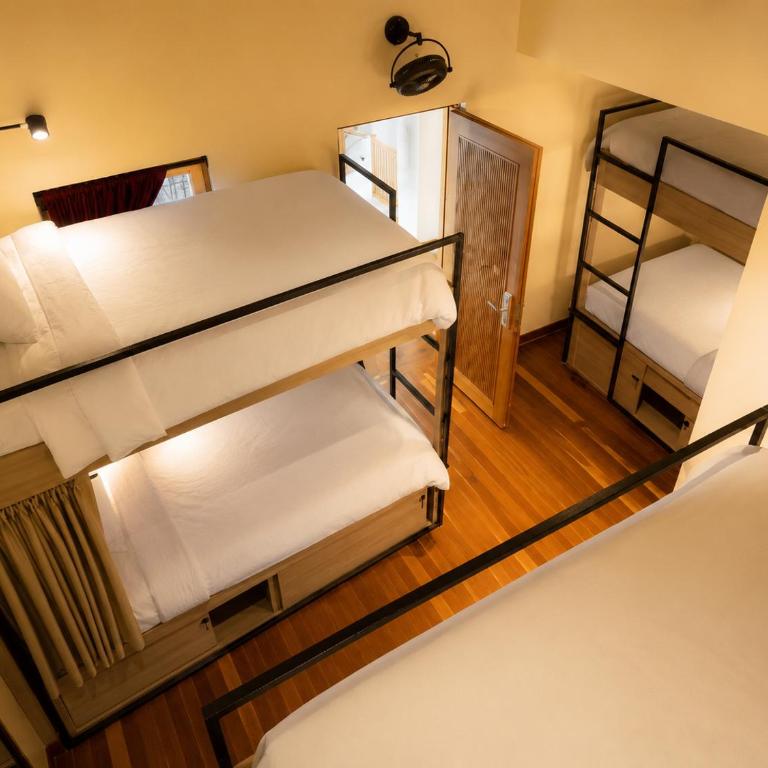 Casa Dreamer Bogotá - Cama en habitación compartida mixta de 6 camas - 1