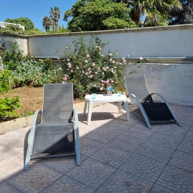 Villa bifamiliare a 30 m dal mare - Casa con 3 Camere da Letto - 13