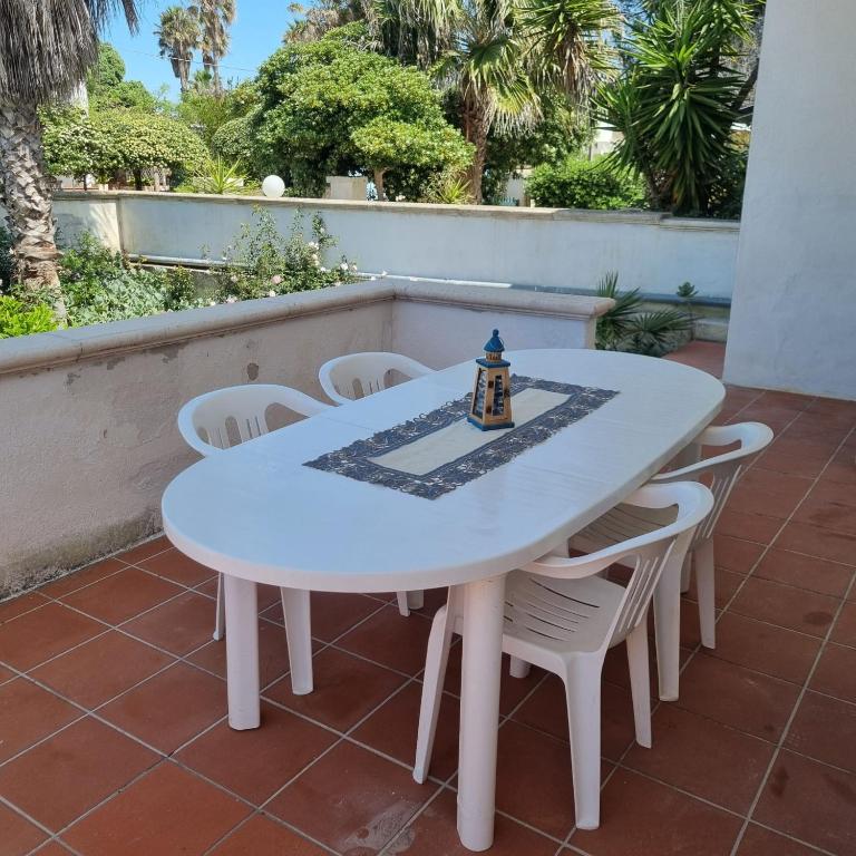 Villa bifamiliare a 30 m dal mare - Casa con 3 Camere da Letto - 12