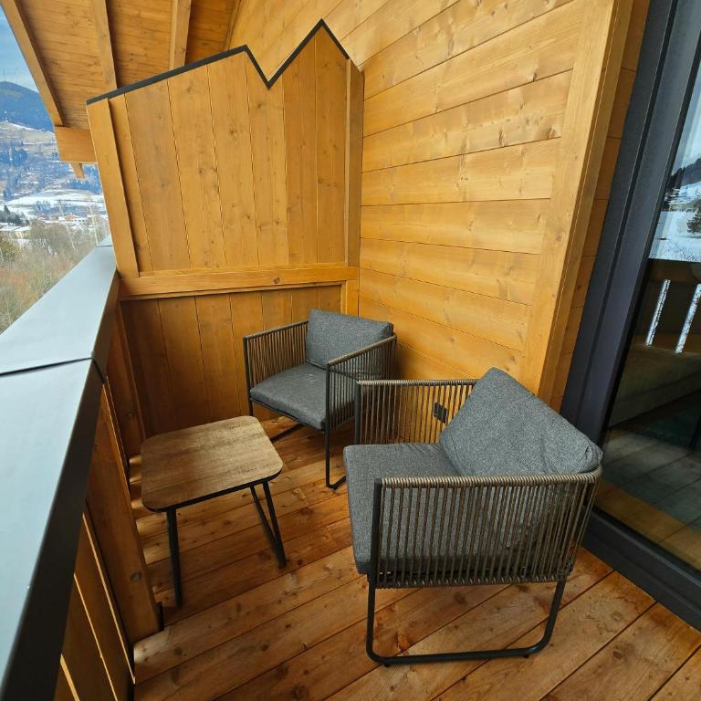 Penthouse Studio I mit Balkon und Ausblick - Apartment mit Aussicht und Balkon - 24