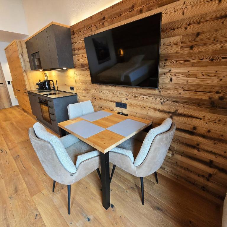 Penthouse Studio I mit Balkon und Ausblick - Apartment mit Aussicht und Balkon - 13