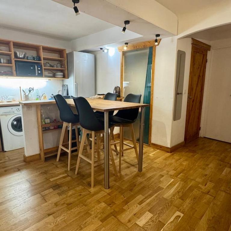 EcoLoft, proche bord de mer - Two-Bedroom Apartment - 1