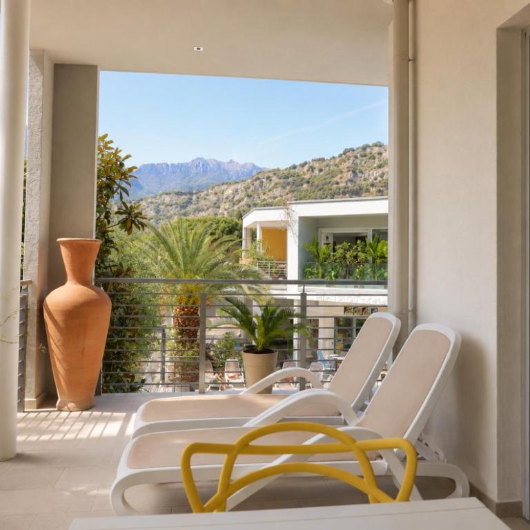 Holiday Apartments - Camping Al Porto - Appartamento con 1 Camera da Letto e Vista Piscina - 1