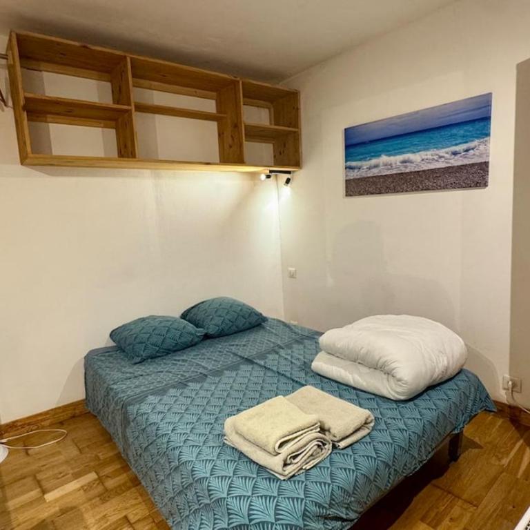 EcoLoft, proche bord de mer - Two-Bedroom Apartment - 11