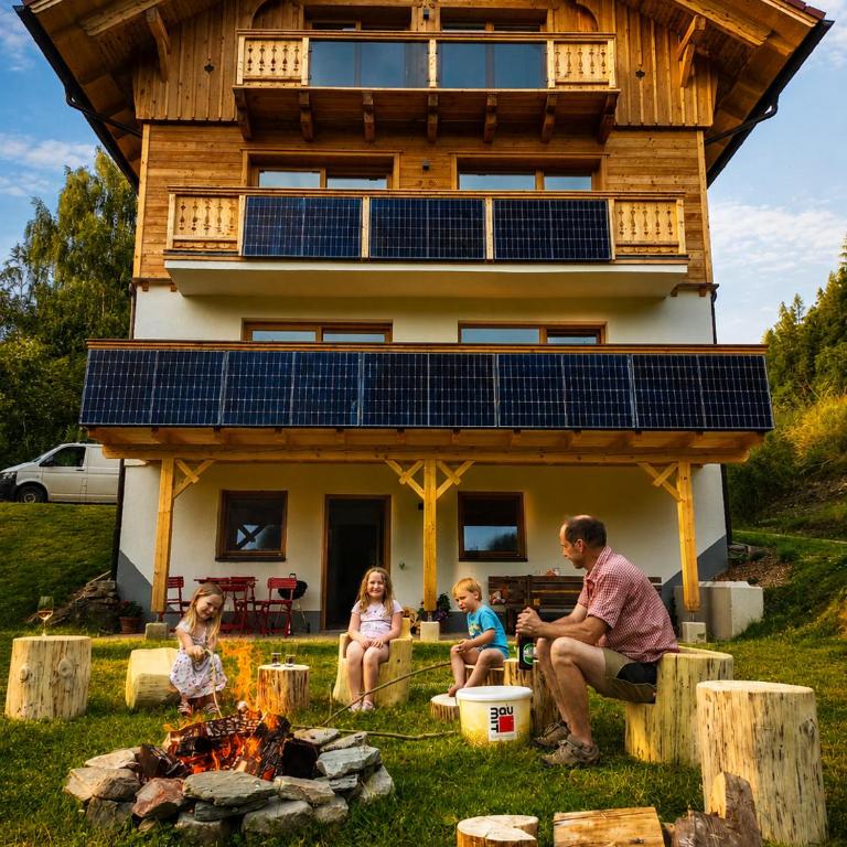 Chalet Leni - Apartment mit Blick auf die Berge - 1