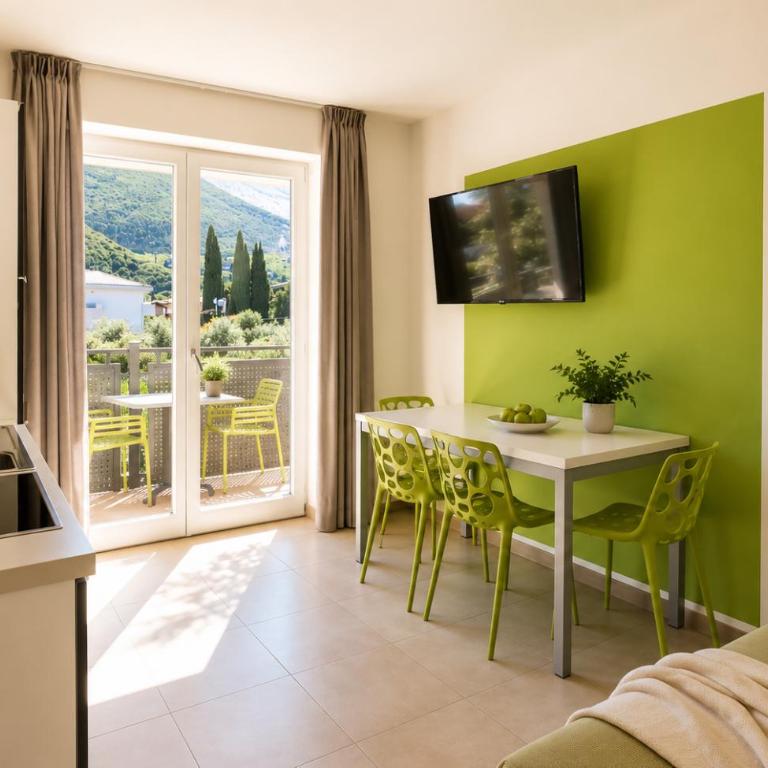 Holiday Apartments - Camping Al Porto - Appartamento con 1 Camera da Letto e Balcone - 12