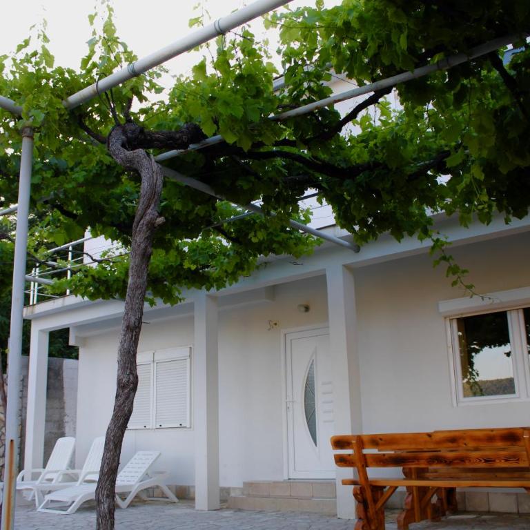 Stone Oasis House Mostar - With Panoramic City View - Vila sa Sopstvenim Bazenom - 13