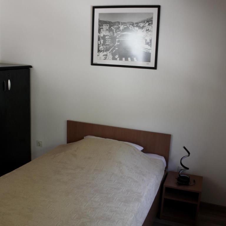 Stone Oasis House Mostar - With Panoramic City View - Vila sa Sopstvenim Bazenom - 36