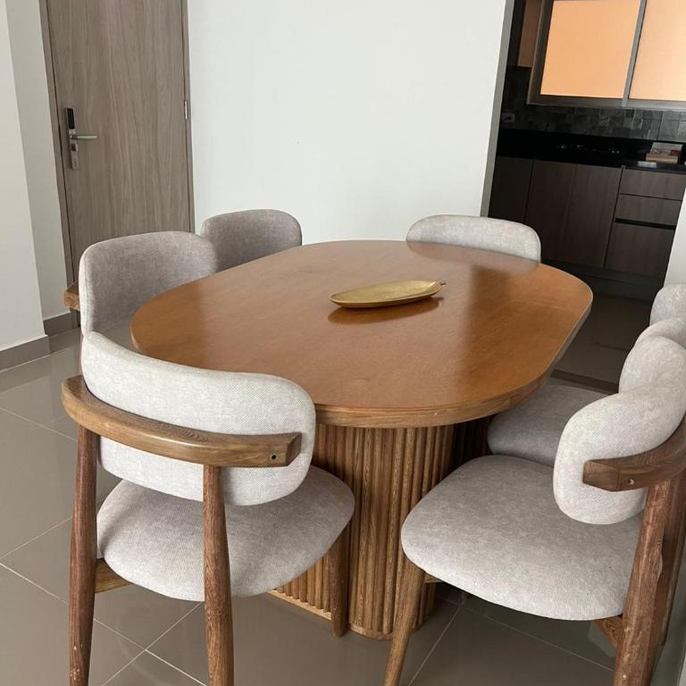 Allianze Apartahotel - Three-Bedroom Apartment - 3